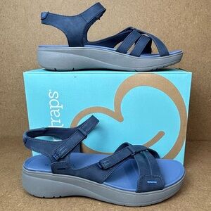 Baretraps Womens Tracey Navy Wedge Sandals Size 11